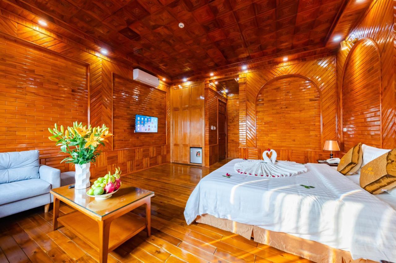 Theking Hotel Huong Gia Εξωτερικό φωτογραφία